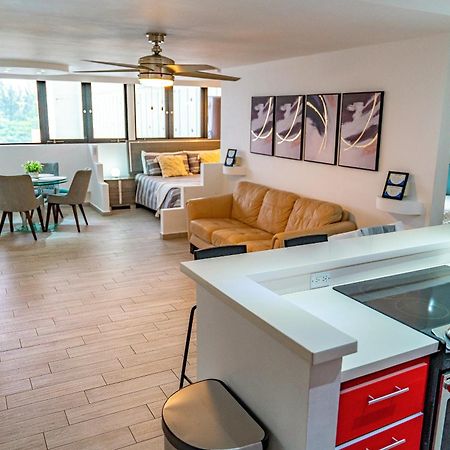 Beachfront Bliss At Isla Verde San Juan Exterior photo